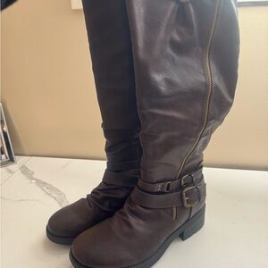 Women's Brown Knee-High Boots Brand New Size 10